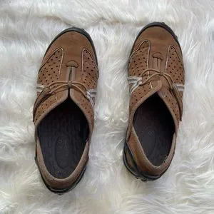 Clarks Shoes Privo By Clarks Womens Tequini Slip On Brown Size